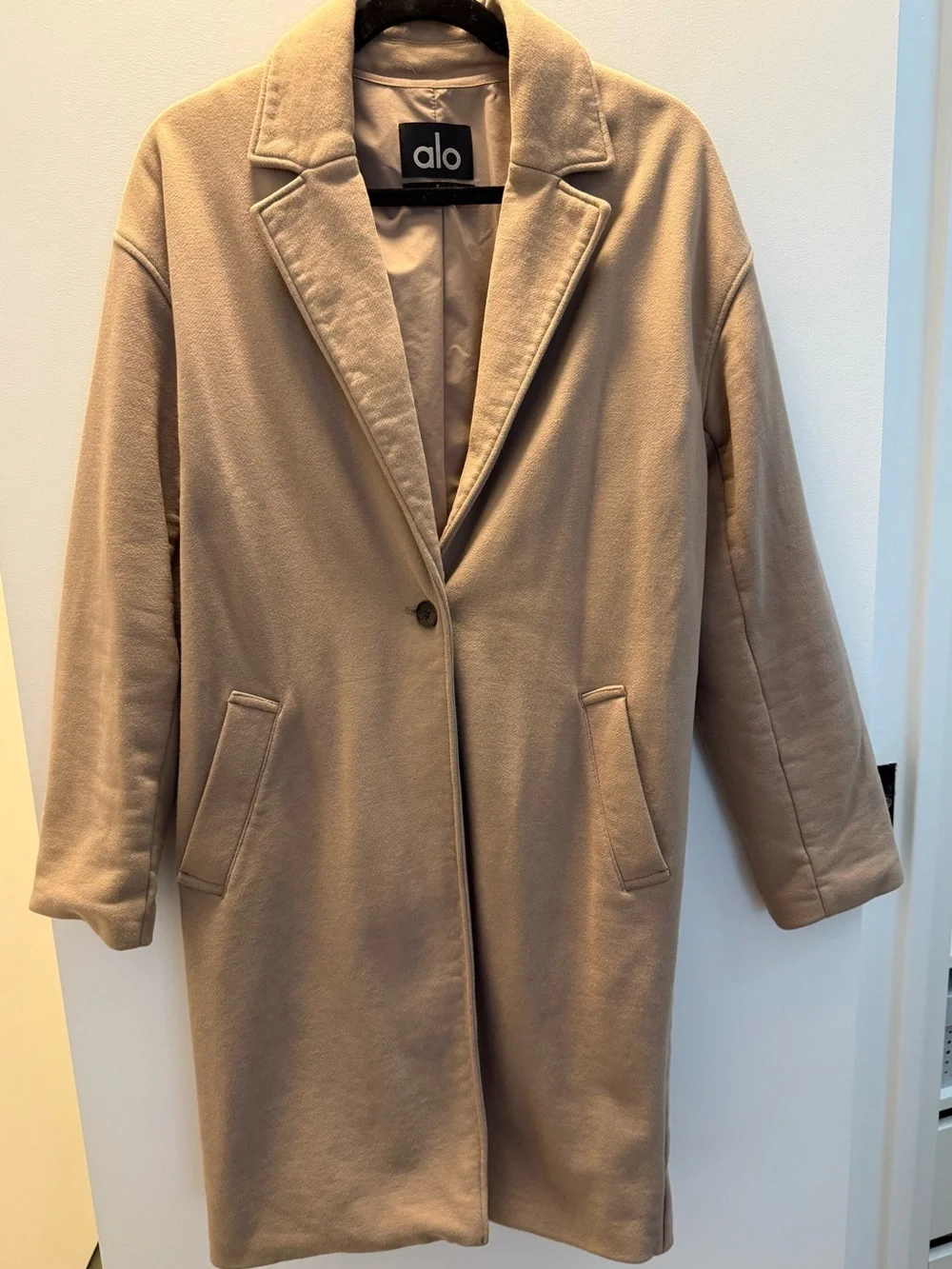 Alo Yoga Coat Single-Button Coat in Taupe